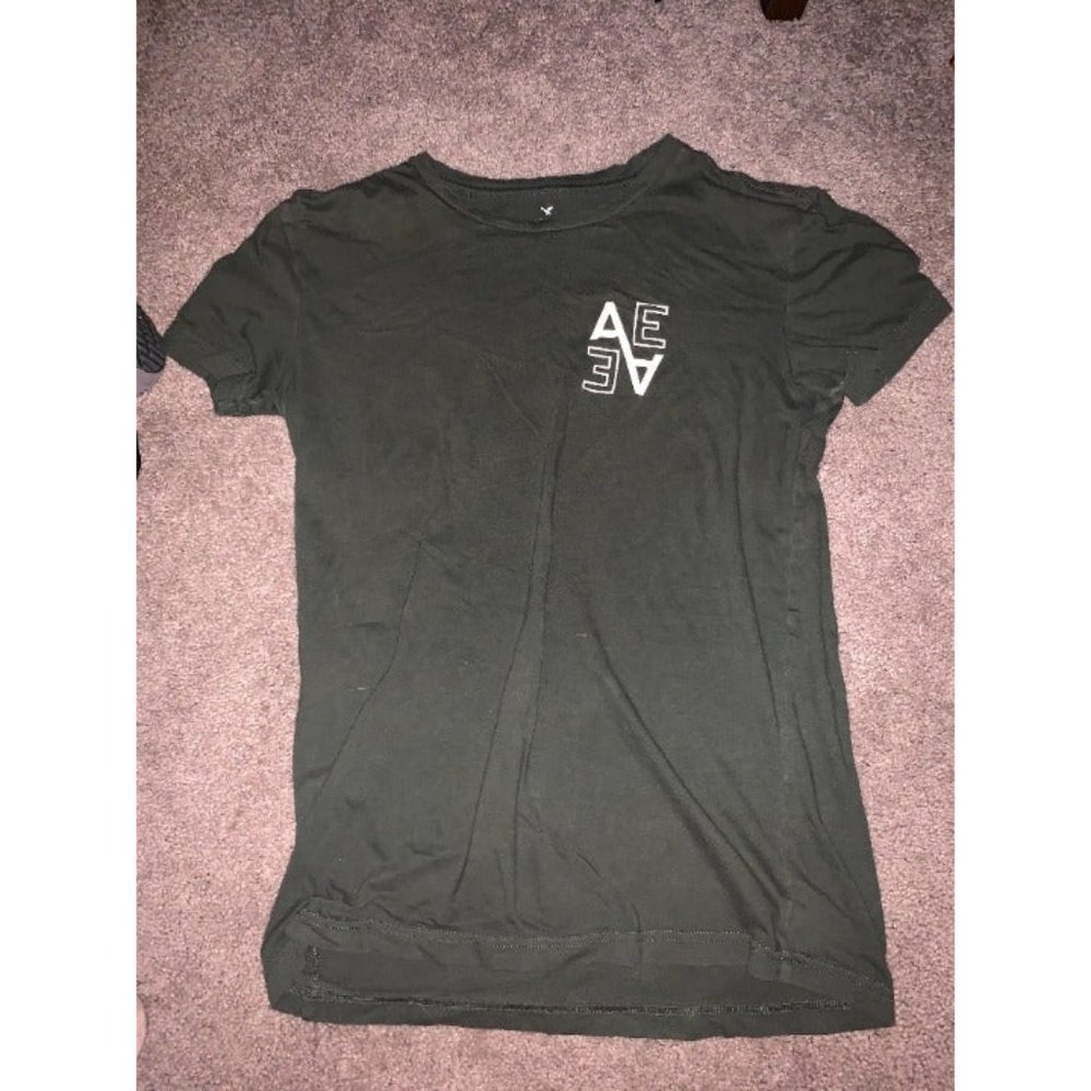 American Eagle Olive Green T-Shirt